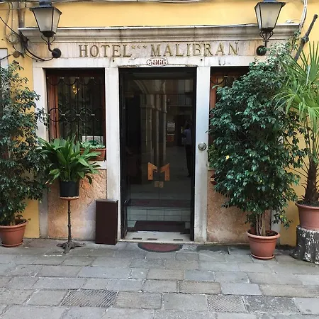 Casa de hóspedes Al Milion