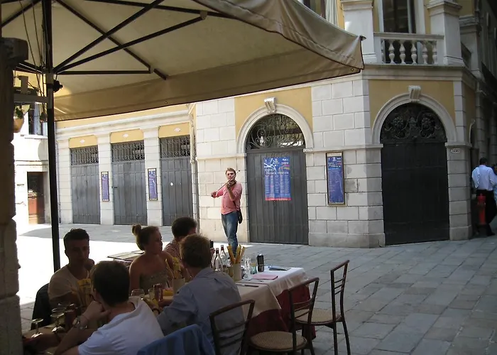 Al Milion Pensión Venecia