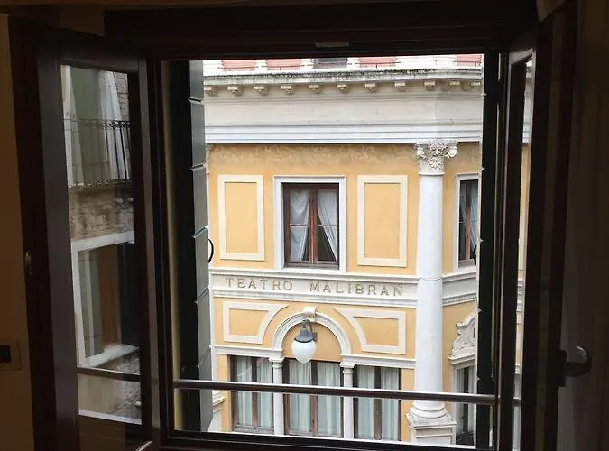 Pensión Al Milion 3*