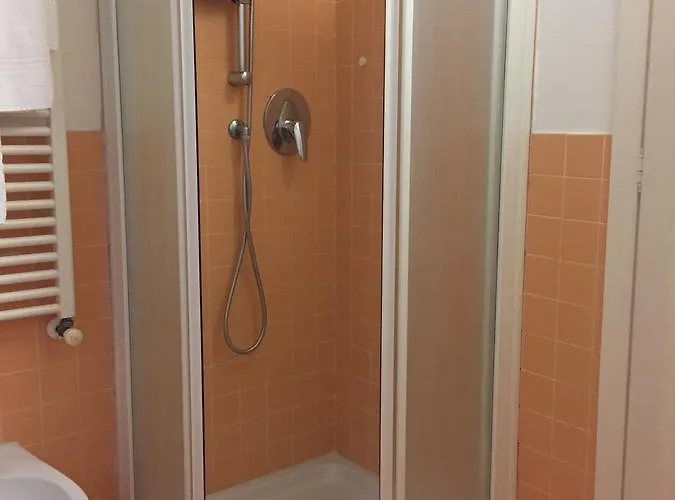 Pensión Al Milion 3*